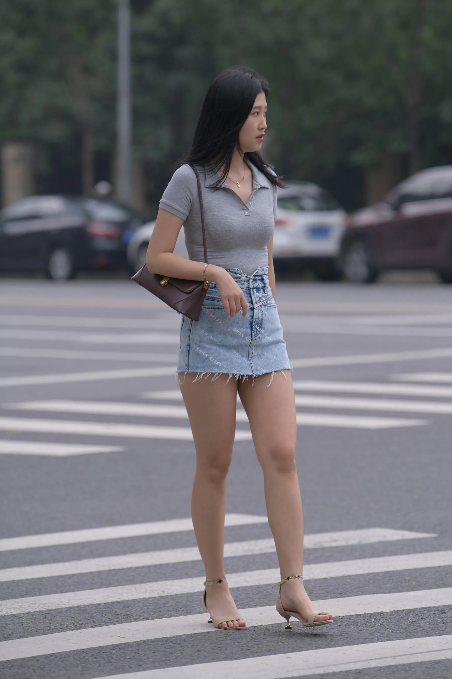 魔镜街拍 NO.169 一只麋鹿摄影-牛仔短裙美女 [235P]插图7
